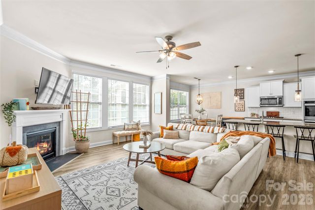 117 Candlelight Way, Mooresville, NC 28115