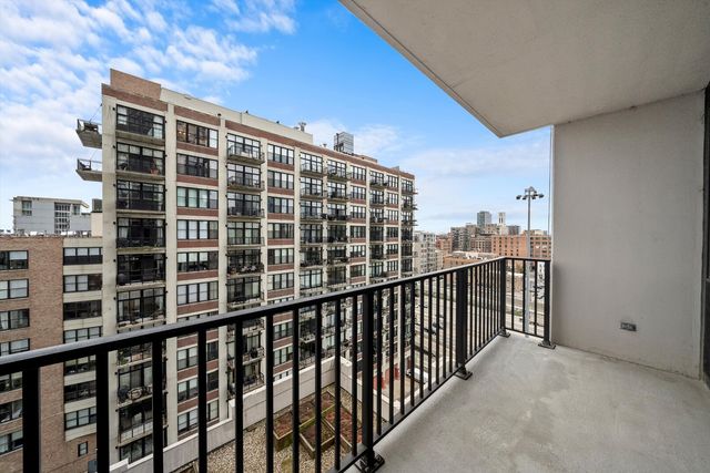 210 S Desplaines Street 908, Chicago, IL 60661