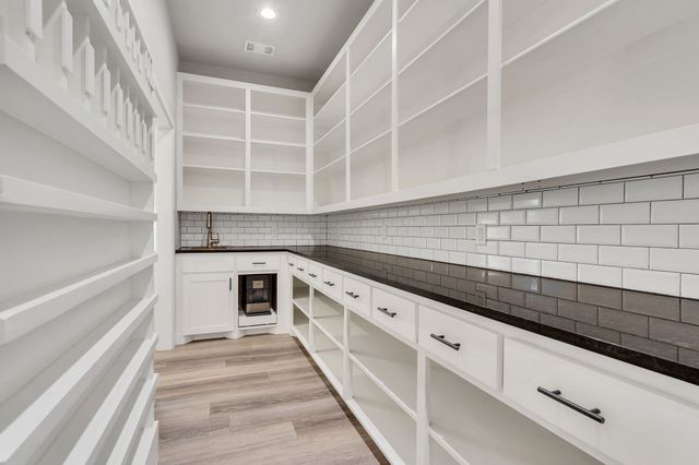 7739 Borth Road, Sanger, TX 76266