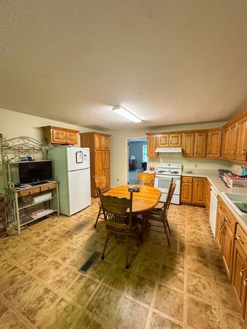 1630 PLEASANT HILL RD, Iuka, MS 38852