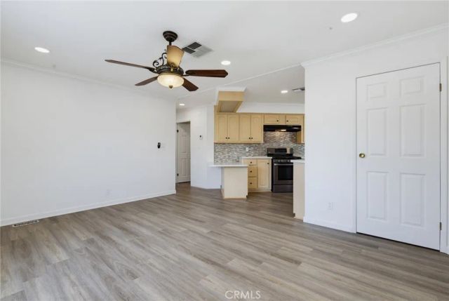 115 Poinsettia Gardens Drive 115, Ventura, CA 93004