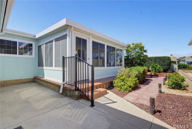 115 Poinsettia Gardens Drive 115, Ventura, CA 93004