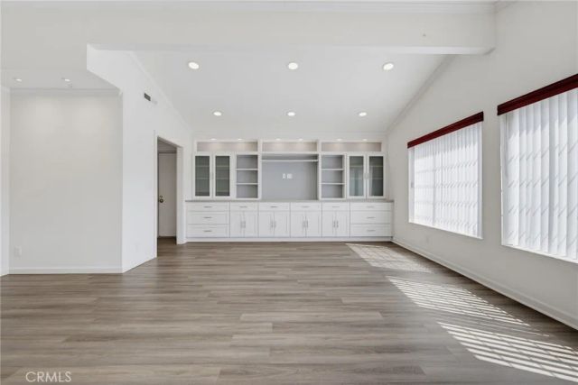 115 Poinsettia Gardens Drive 115, Ventura, CA 93004