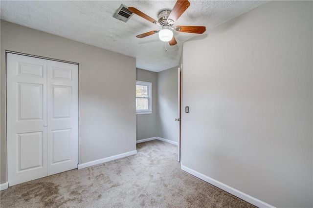 53 Black NE Road, White, GA 30184