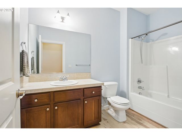 11001 Nw 12TH Ave, Vancouver, WA 98685