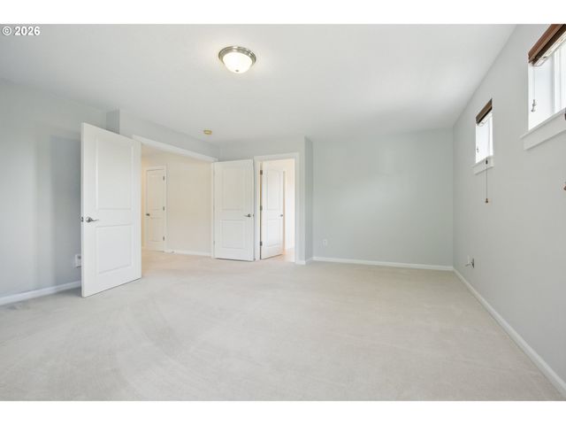 11001 Nw 12TH Ave, Vancouver, WA 98685