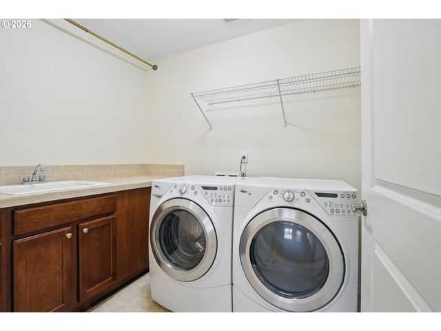 11001 Nw 12TH Ave, Vancouver, WA 98685