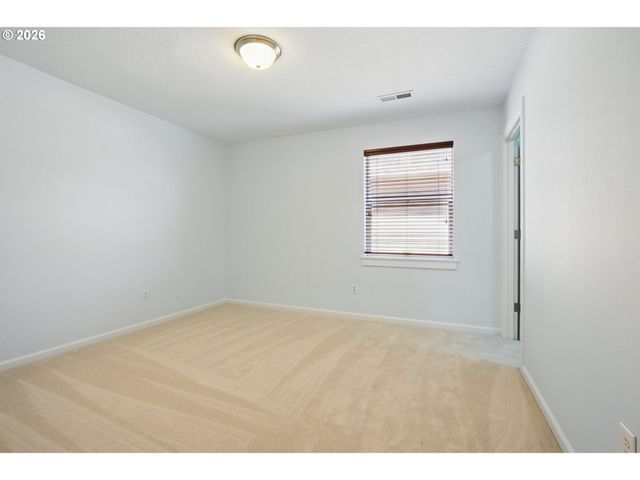 11001 Nw 12TH Ave, Vancouver, WA 98685