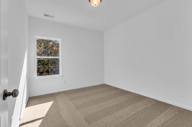 127 Ironhorse Way, Dickson, TN 37055