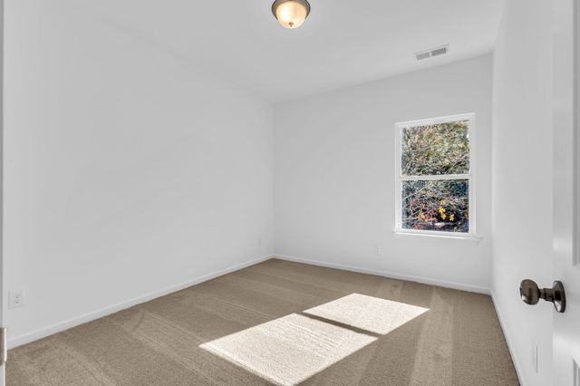 127 Ironhorse Way, Dickson, TN 37055