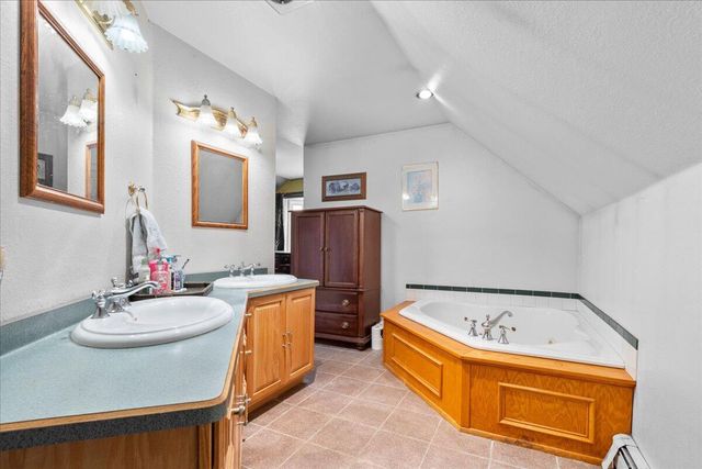 3931 Erie AVENUE, Sheboygan, WI 53081