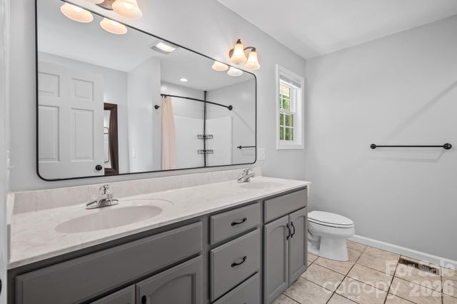 395 Spring Drive, Mars Hill, NC 28754