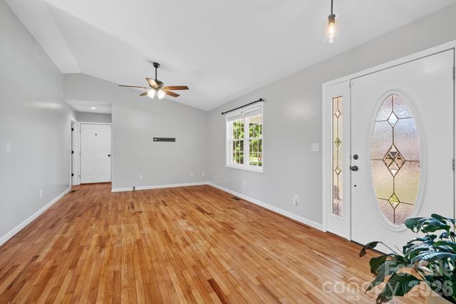 395 Spring Drive, Mars Hill, NC 28754