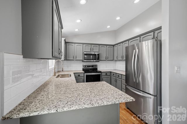 395 Spring Drive, Mars Hill, NC 28754