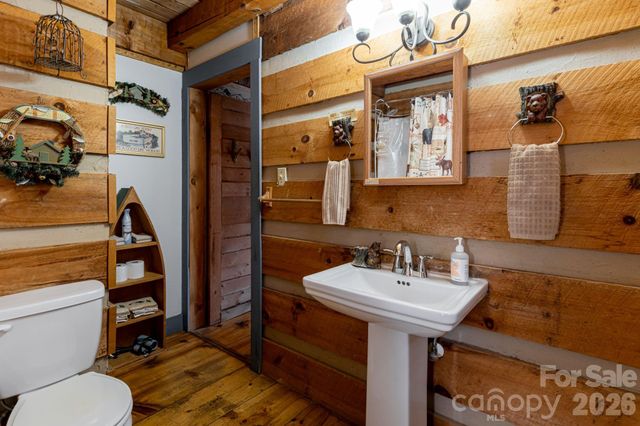 119 Old Salem Branch Drive 1B, Alexander, NC 28701