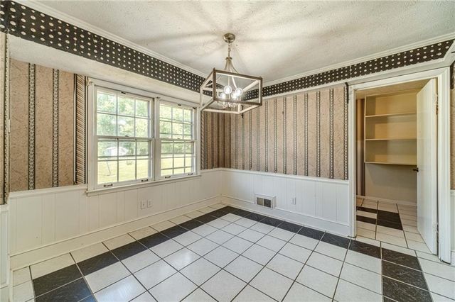 5565 Five Forks Trickum Road, Stone Mountain, GA 30087