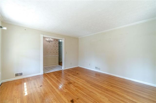 5565 Five Forks Trickum Road, Stone Mountain, GA 30087