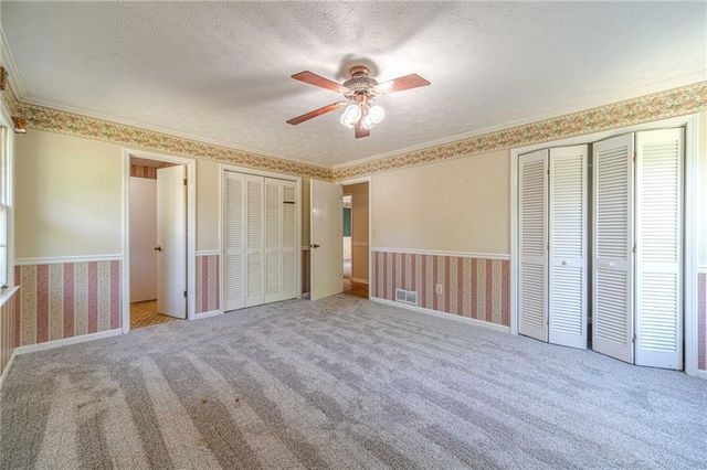 5565 Five Forks Trickum Road, Stone Mountain, GA 30087