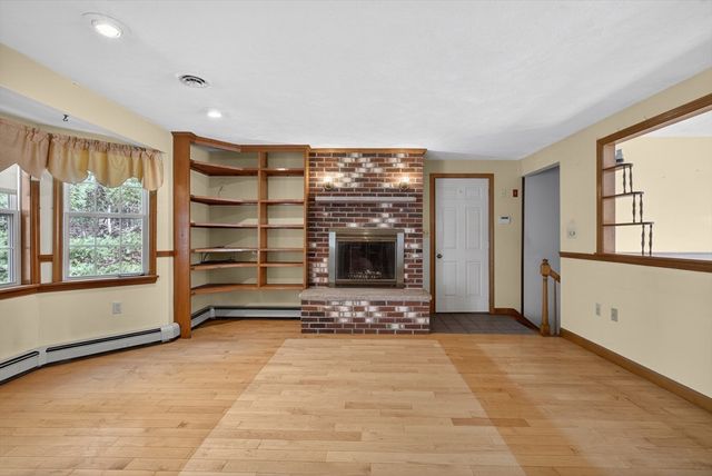 532 Hill St, Raynham, MA 02767