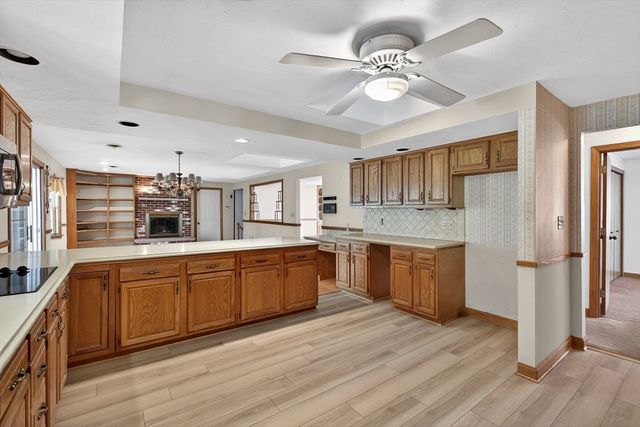 532 Hill St, Raynham, MA 02767