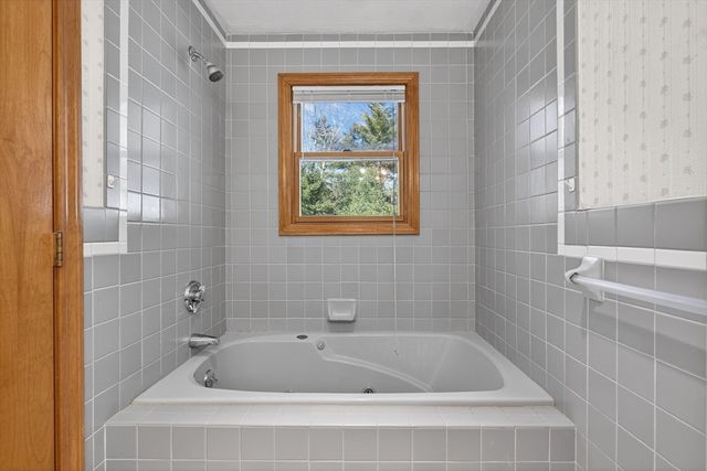 532 Hill St, Raynham, MA 02767