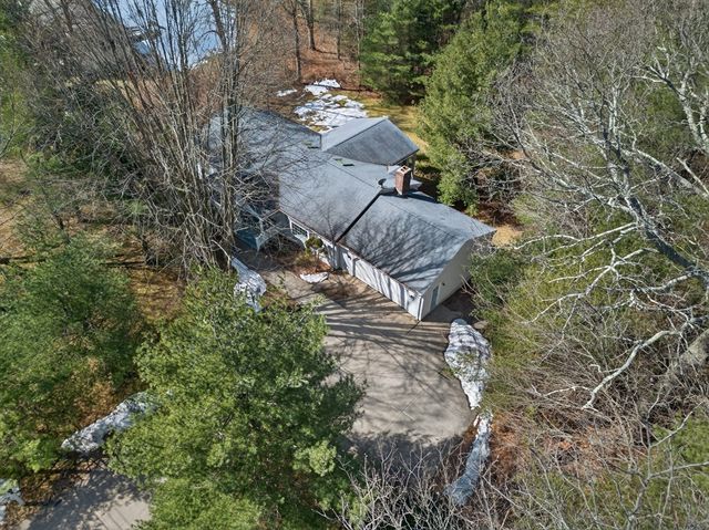 532 Hill St, Raynham, MA 02767