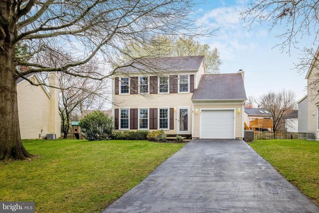 22 NEWLAND CT, Sterling, VA 20165