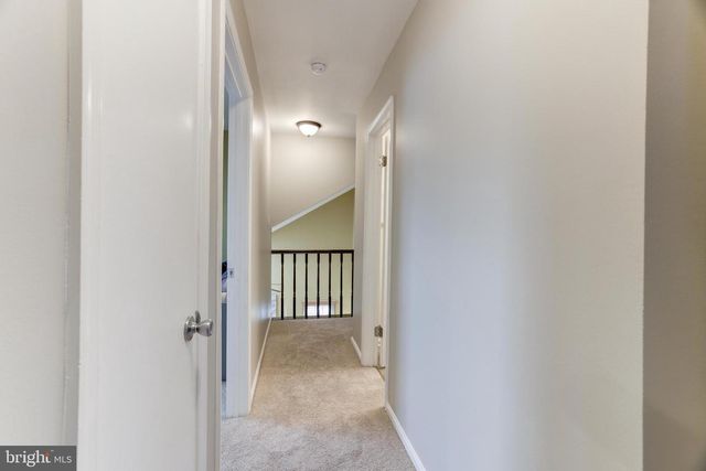 22 NEWLAND CT, Sterling, VA 20165