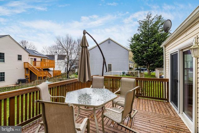 22 NEWLAND CT, Sterling, VA 20165