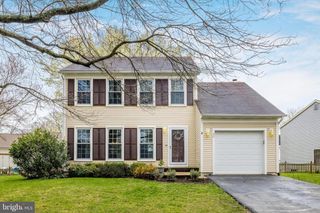 22 NEWLAND CT, Sterling, VA 20165