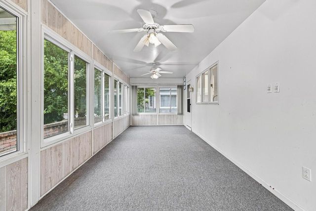 1221 W Main STREET, Lake Geneva, WI 53147