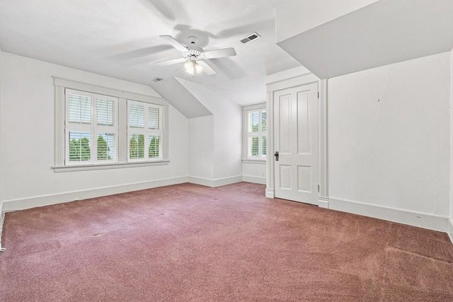 1221 W Main STREET, Lake Geneva, WI 53147