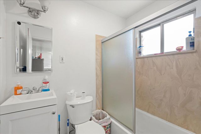 545 Hampshire Avenue, Redwood City, CA 94063