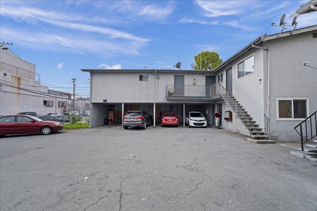 545 Hampshire Avenue, Redwood City, CA 94063