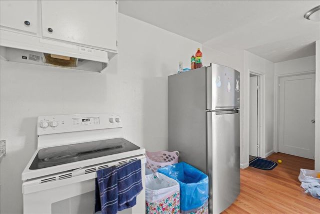 545 Hampshire Avenue, Redwood City, CA 94063