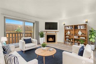 18200 73rd Avenue NE #B103, Kenmore, WA 98028