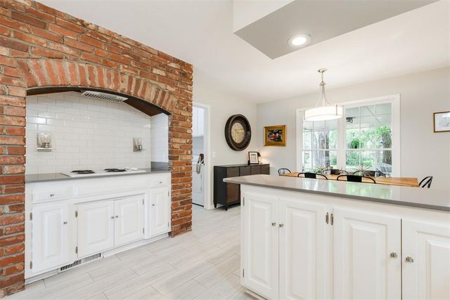 6605 N Shawnee Avenue, Oklahoma City, OK 73116