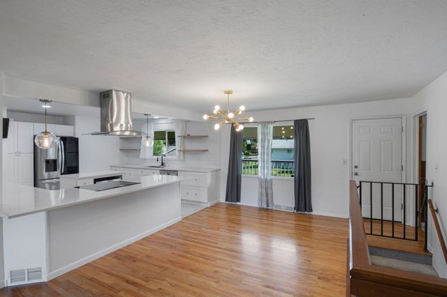 415 W SHASTA Way, Spokane, WA 99208