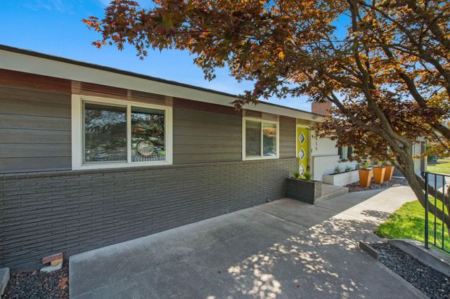 415 W SHASTA Way, Spokane, WA 99208