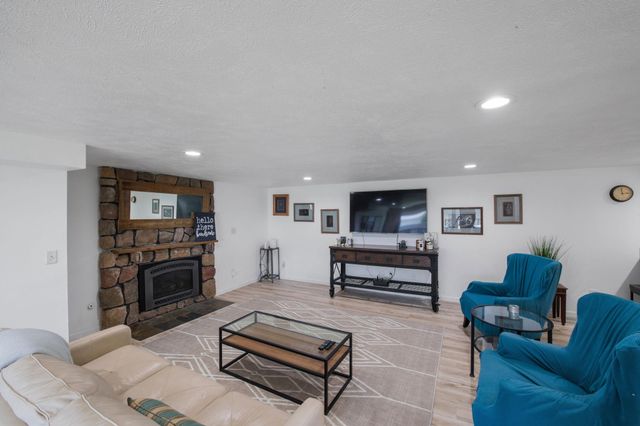 415 W SHASTA Way, Spokane, WA 99208