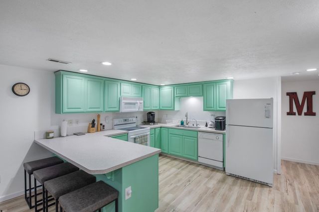 415 W SHASTA Way, Spokane, WA 99208
