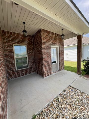 28335 Merrimac Dr, Denham Springs, LA 70726