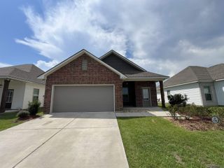28335 Merrimac Dr, Denham Springs, LA 70726