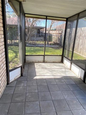 4714 Geraldine Street, Pasadena, TX 77586