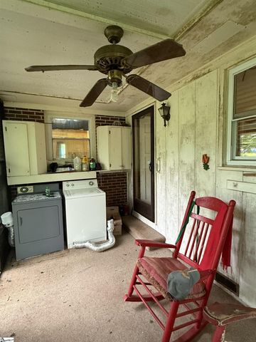 3855 Maid Marion Lane, Spartanburg, SC 29302