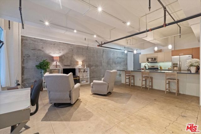 746 S Los Angeles Street 403, Los Angeles, CA 90014