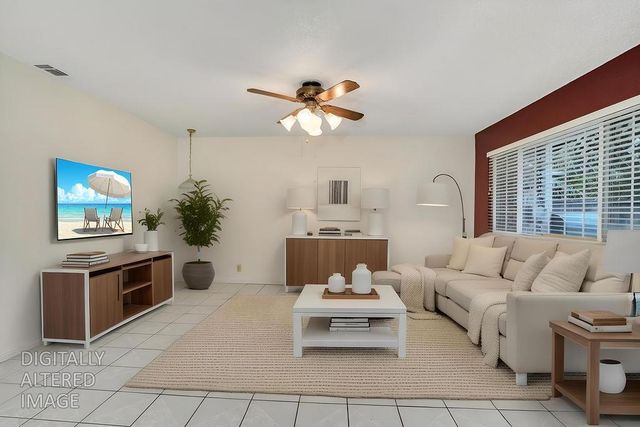 207 Park Ave, Manteca, CA 95337