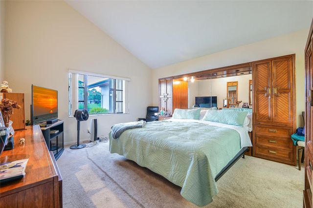 5609 Hammock Ln 210, Lauderhill, FL 33319