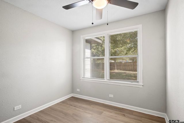 700 W Broadway Street, Winnsboro, TX 75494