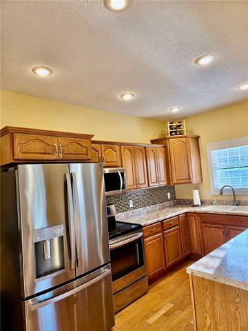 582 Storm Court, Tipp City, OH 45371